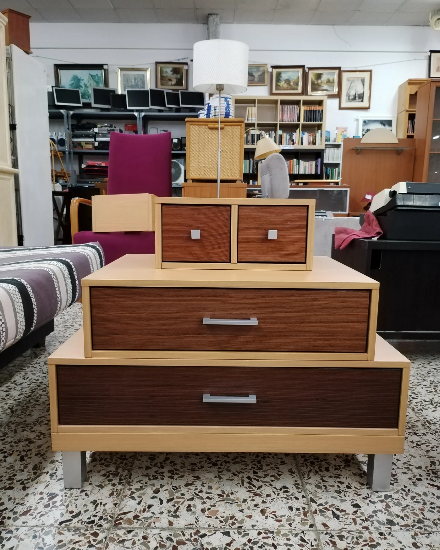 Mueble de almacenamiento modular de madera - imagen 1