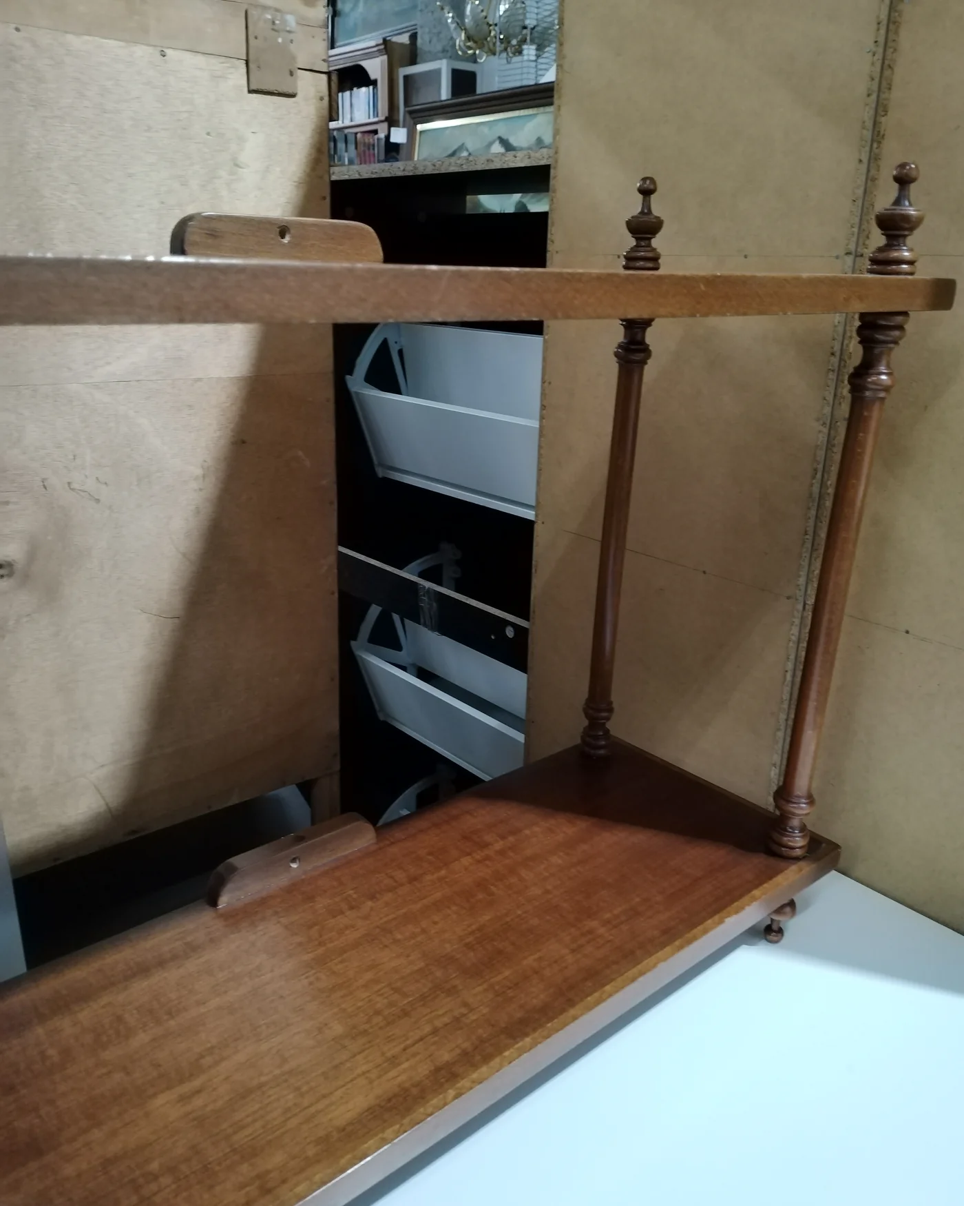 Estantera de madera de pared - imagen 5