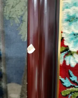 Antiguo tapiz enmarcado con pavos reales - miniatura 6