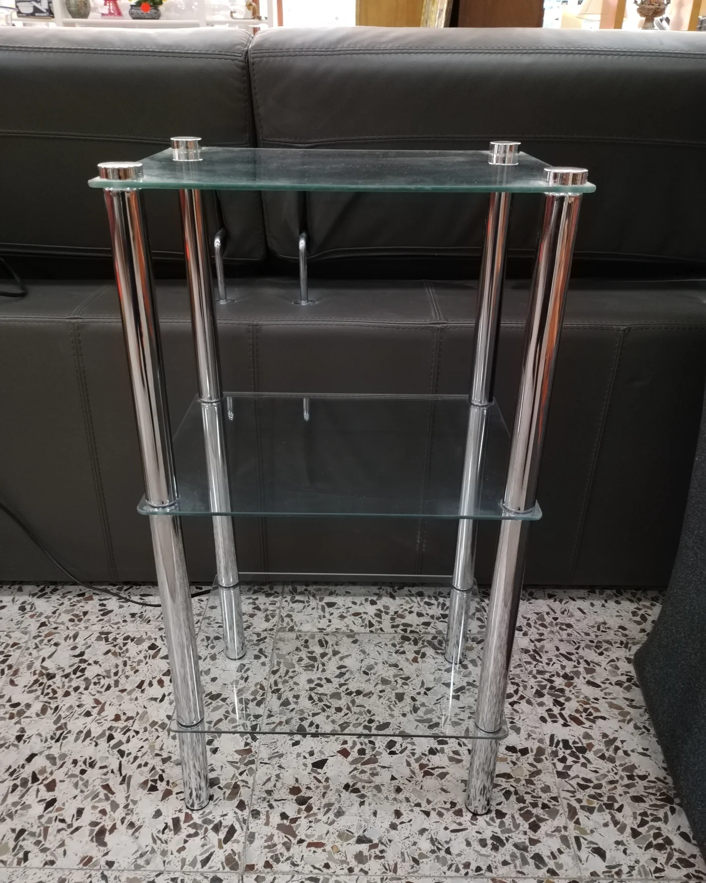 Mesita Auxiliar de Tres Niveles - imagen 2