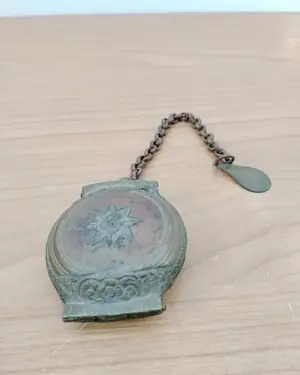 Miniatura de caldero de cal con cadena y estrella - miniatura 2