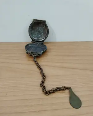 Miniatura de caldero de cal con cadena y estrella - miniatura 3