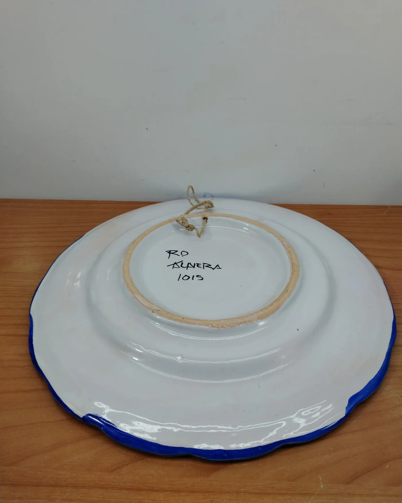 Plato decorativo de cerámica Talavera de la Reina - imagen 3