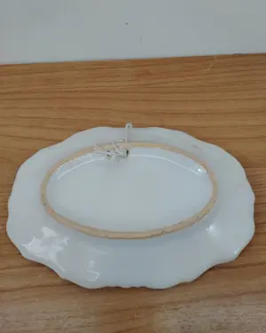 Plato decorativo lario con motivos florales - miniatura 4