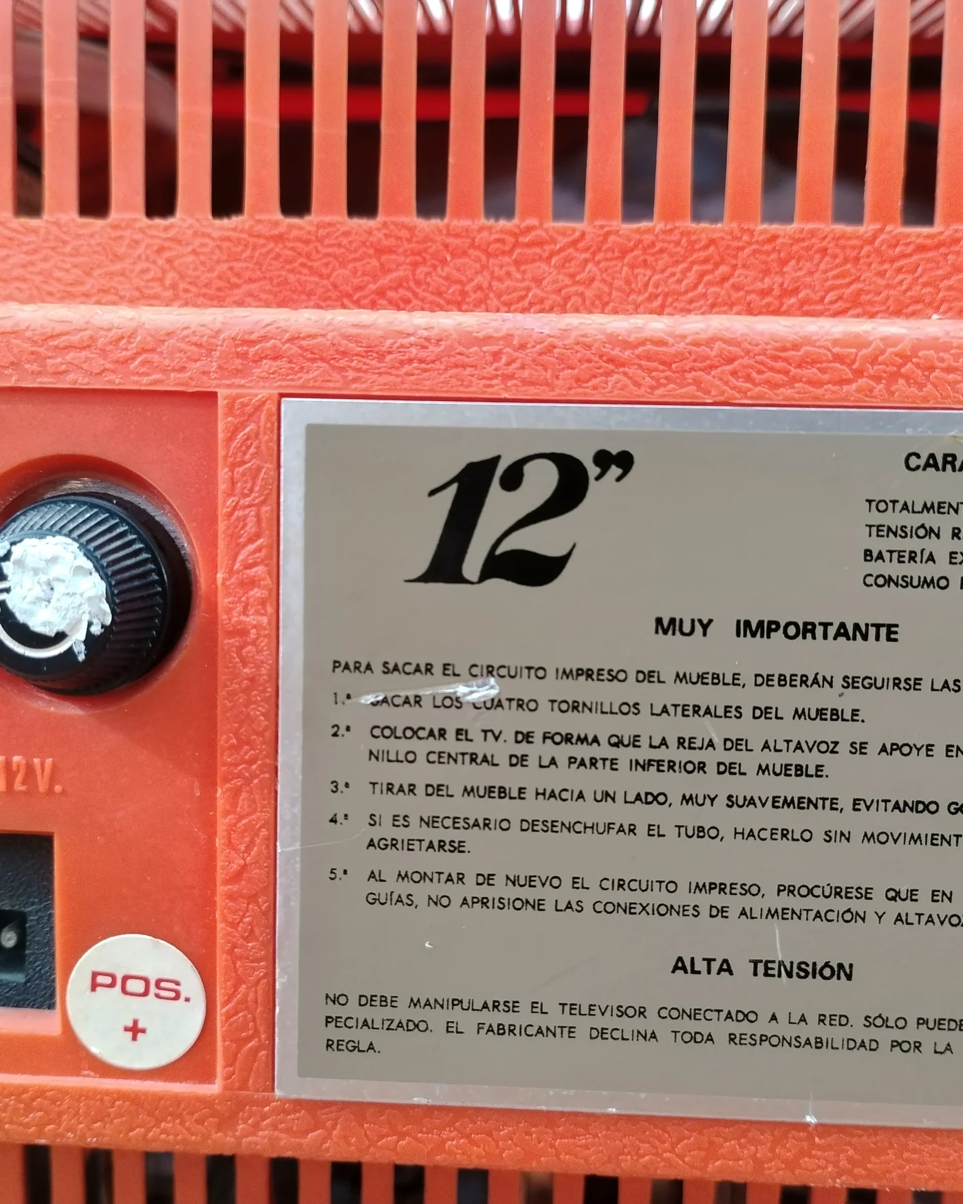 Televisor vintage años 60-70 naranja - imagen 5