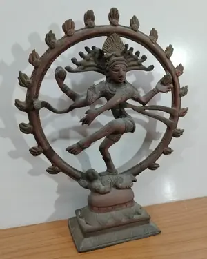 Escultura de Shiva Nataraja - miniatura 2