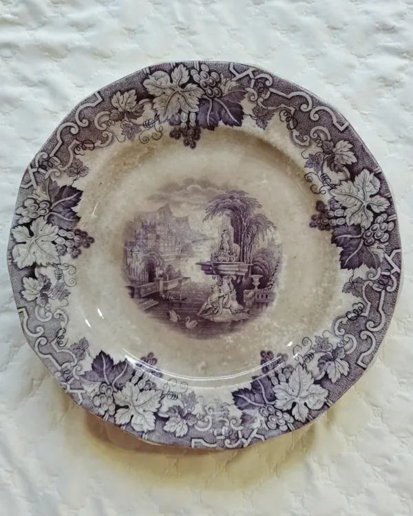 Plato Decorativo de Cerámica la Cartuja de Sevilla