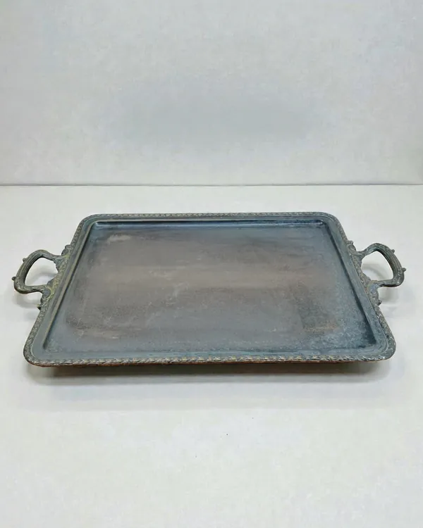 Bandeja Vintage Plateada con Asas Ornamentales