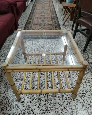 Mesa auxiliar de bambú con cristal - miniatura 2