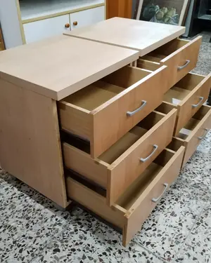 Pareja de mesitas de noche con ruedas - miniatura 3