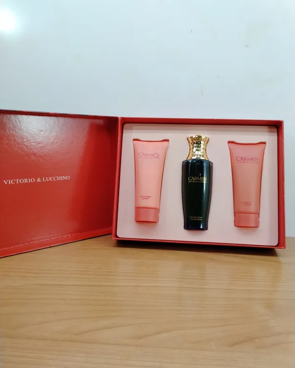 set de regalo Carmen de Victorio & Lucch