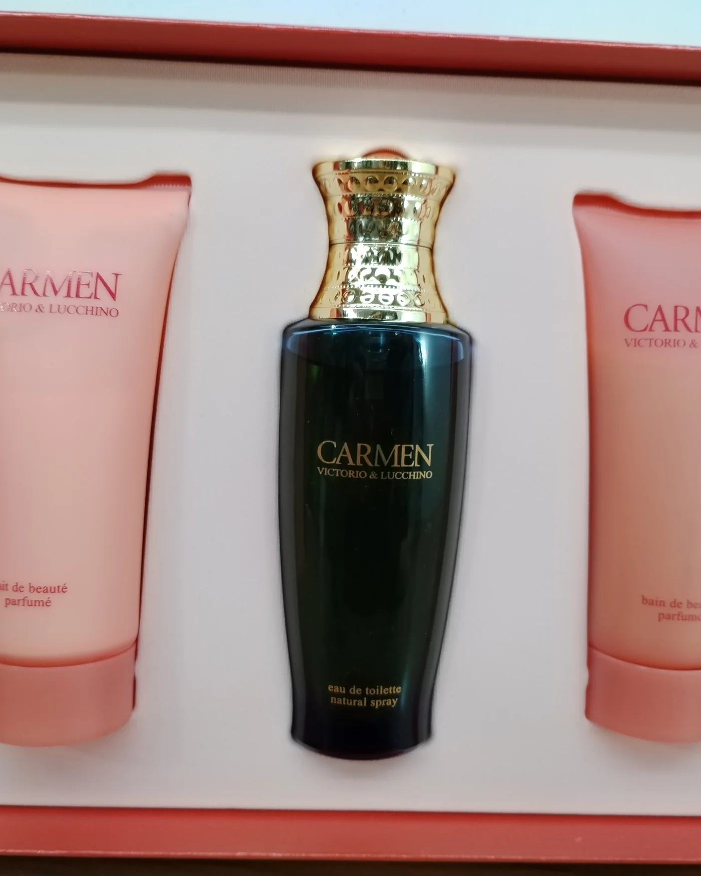set de regalo Carmen de Victorio & Lucch - imagen 2