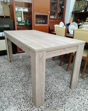 Mesa de comedor rectangular en acabado roble claro - miniatura 2