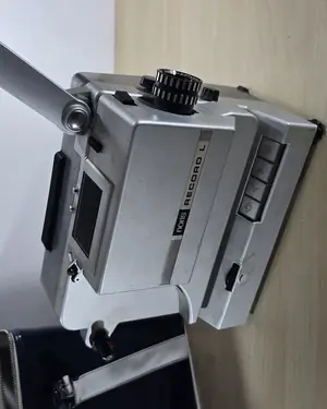 Proyector de cine super 8mm Noris Record L con maletín - miniatura 2