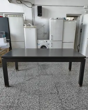 Mesa de Comedor Negra Estilo Industrial - miniatura 2