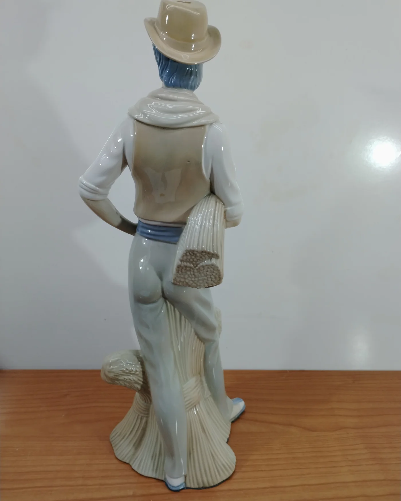 Figura de porcelana campesino Lladro - imagen 2