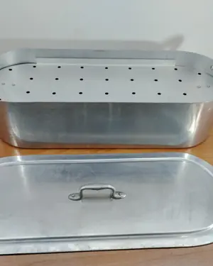Hervidor para pescado vintage en aluminio con tapa y rejilla - miniatura 4