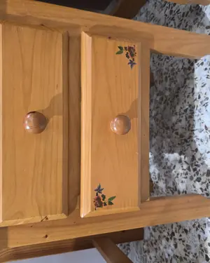 Conjunto comoda y mesita - miniatura 2