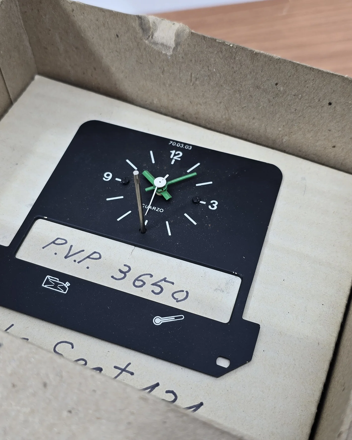 Reloj nuevo seat 131 - imagen 2