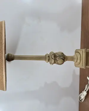 Lampara blanca clasica - miniatura 1