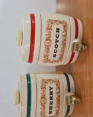 3 jarras de licores - miniatura 2