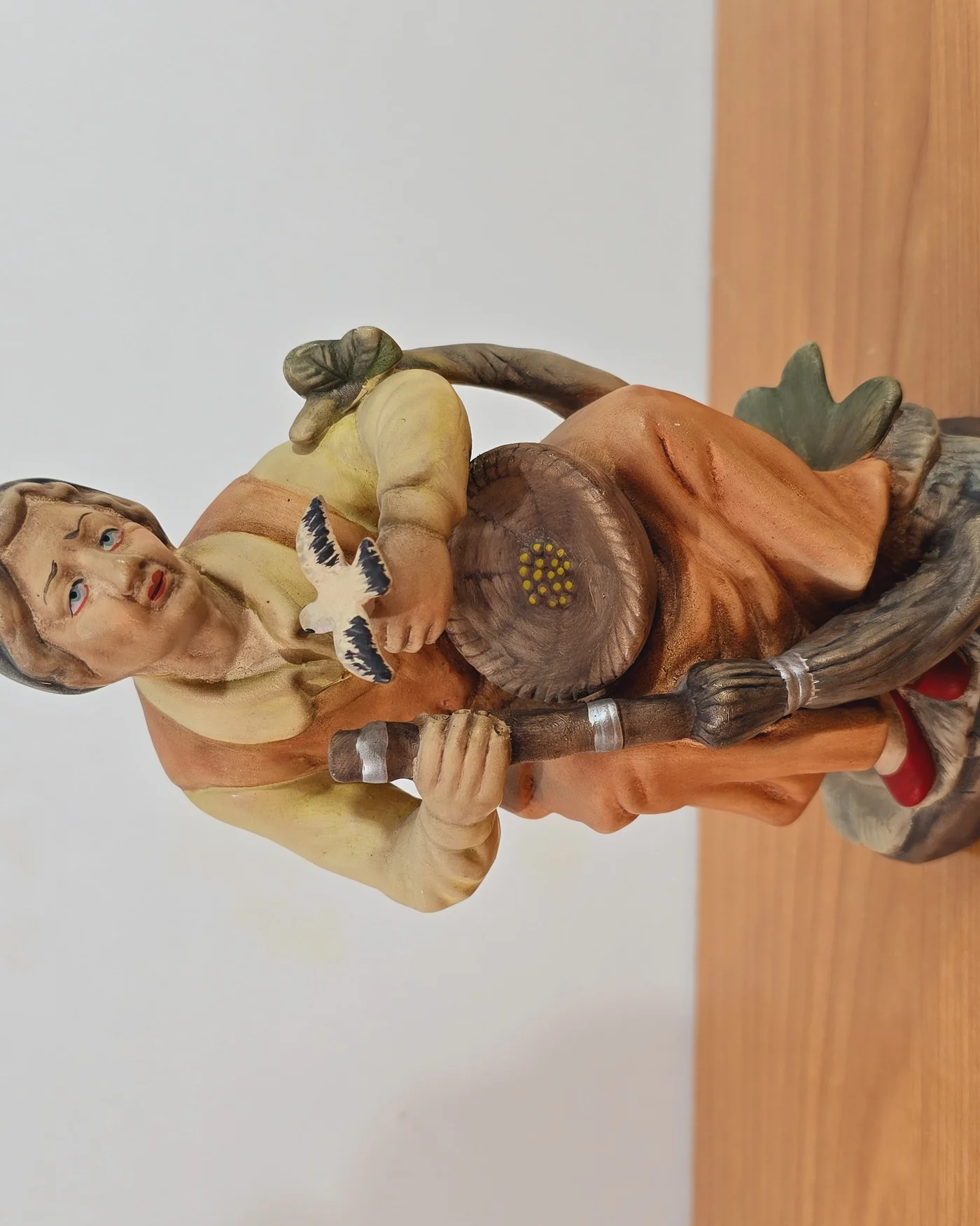 Figura anciana porcelana - imagen 6
