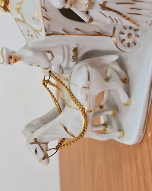 Figura de porcelana carruaje - miniatura 1