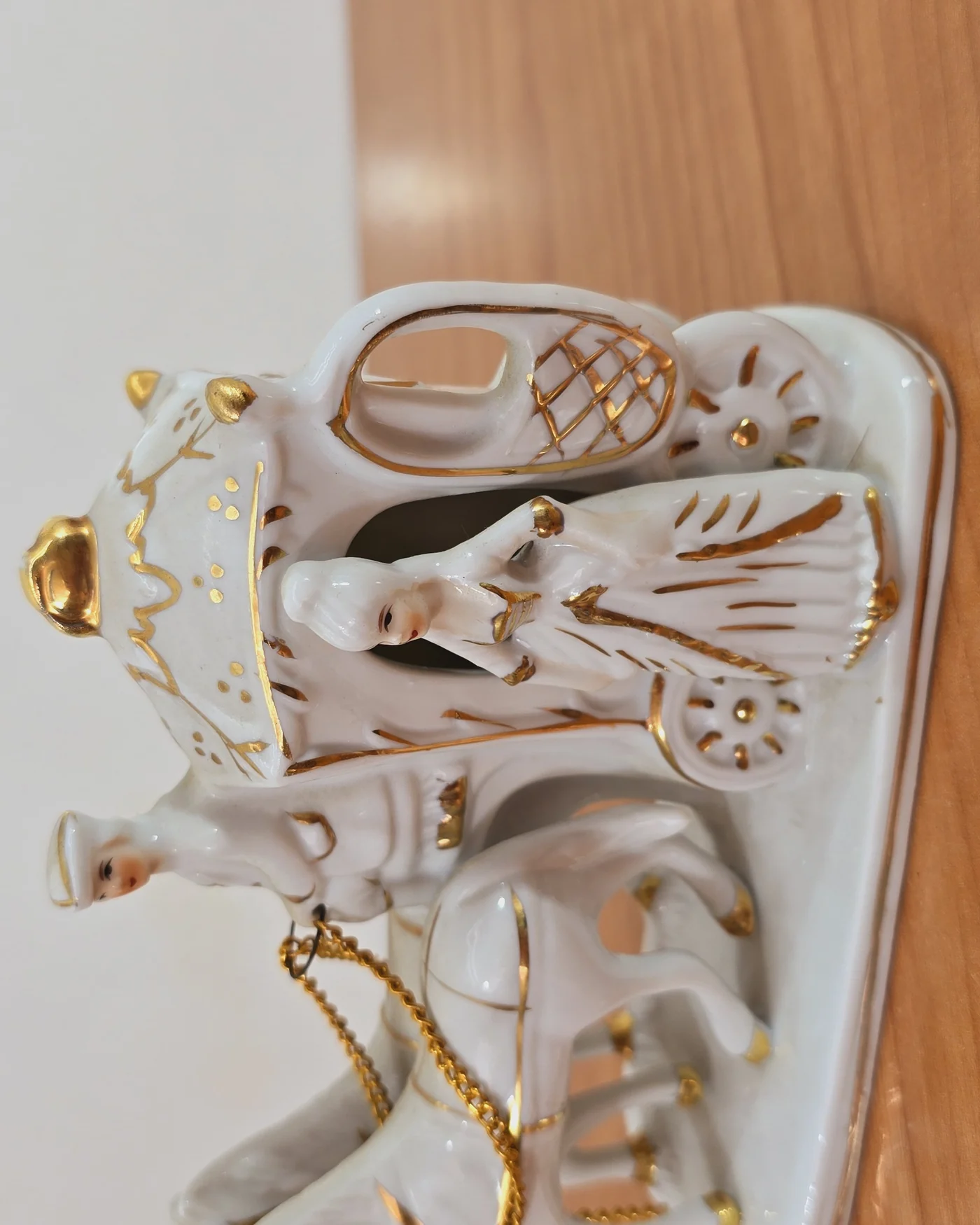 Figura de porcelana carruaje - imagen 3