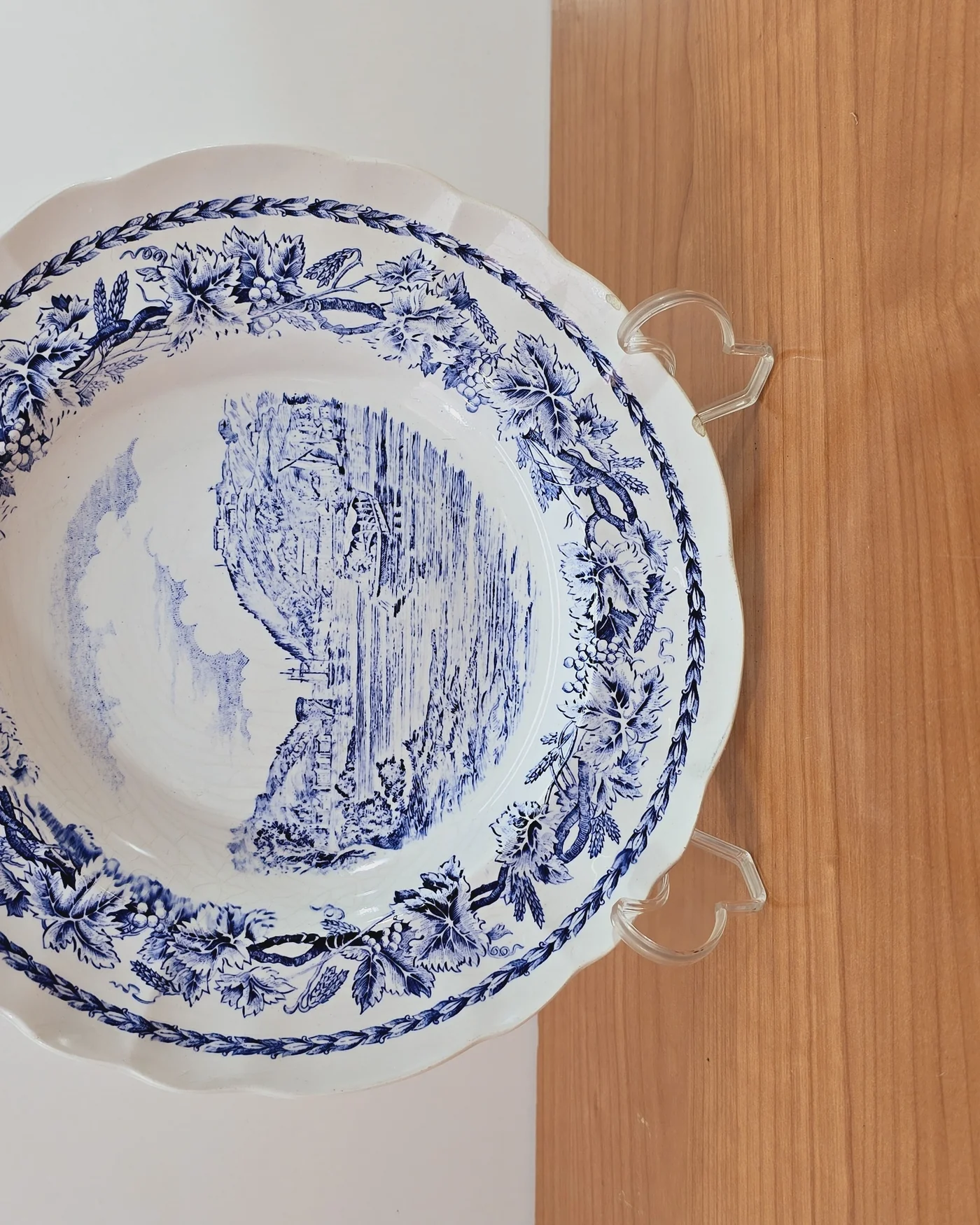 Plato decorativo azul valdemora - imagen 1