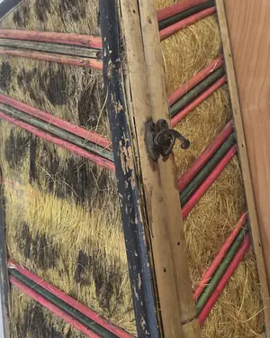 Pequeña caja decorativa - miniatura 4