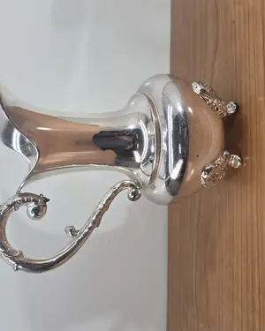 Jarra bañada en plata - miniatura 1