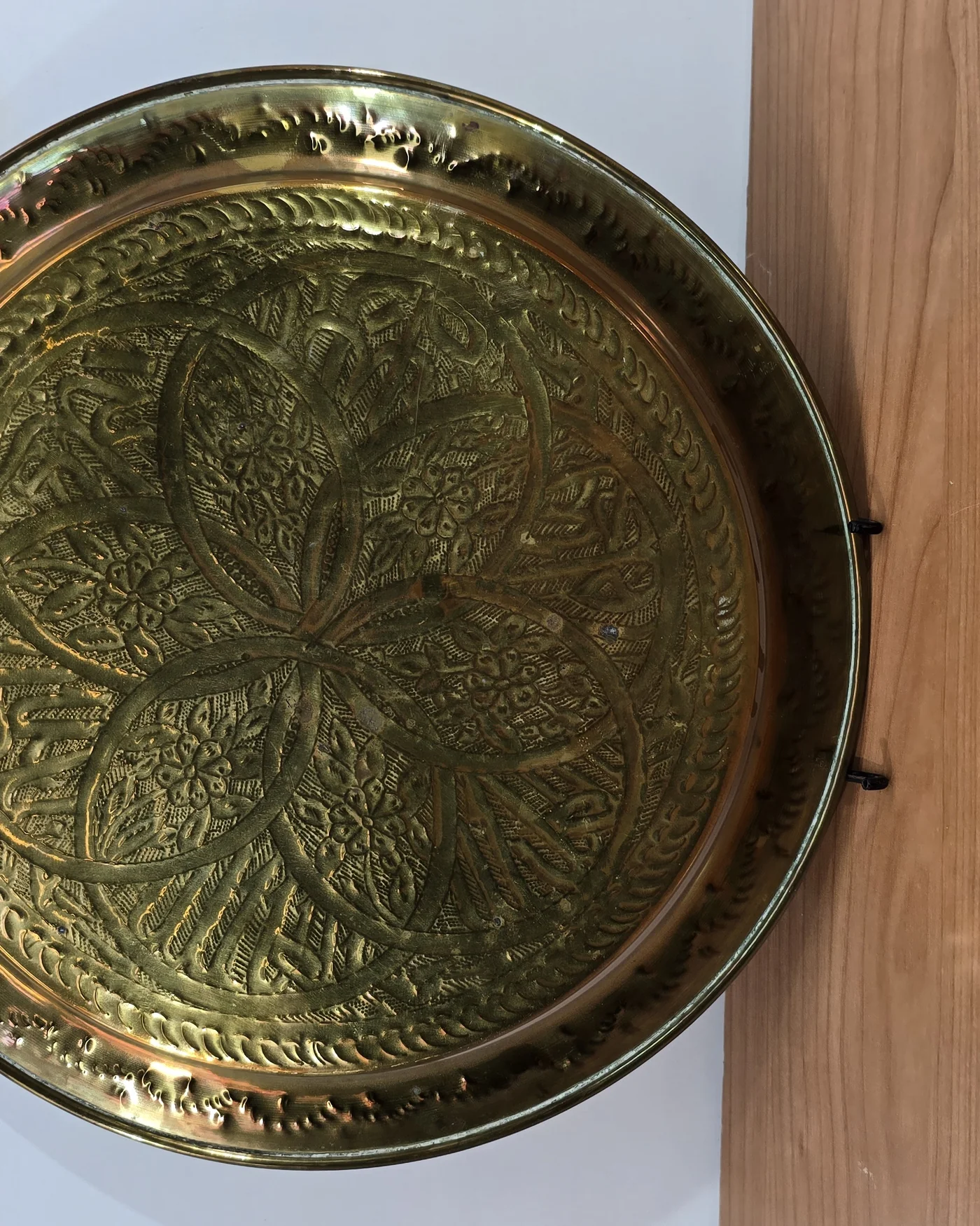 Plato de laton decorativo - imagen 5