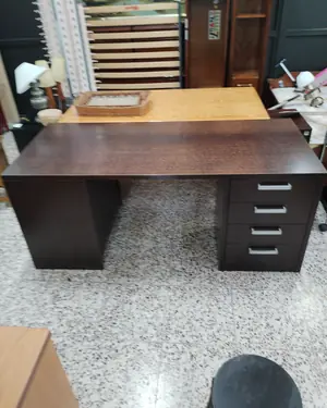 Escritorio moderno marron oscuro - miniatura 2