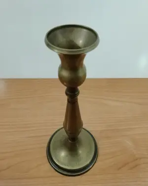 Porta velas de bronce - miniatura 2