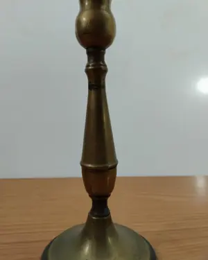 Porta velas de bronce - miniatura 3
