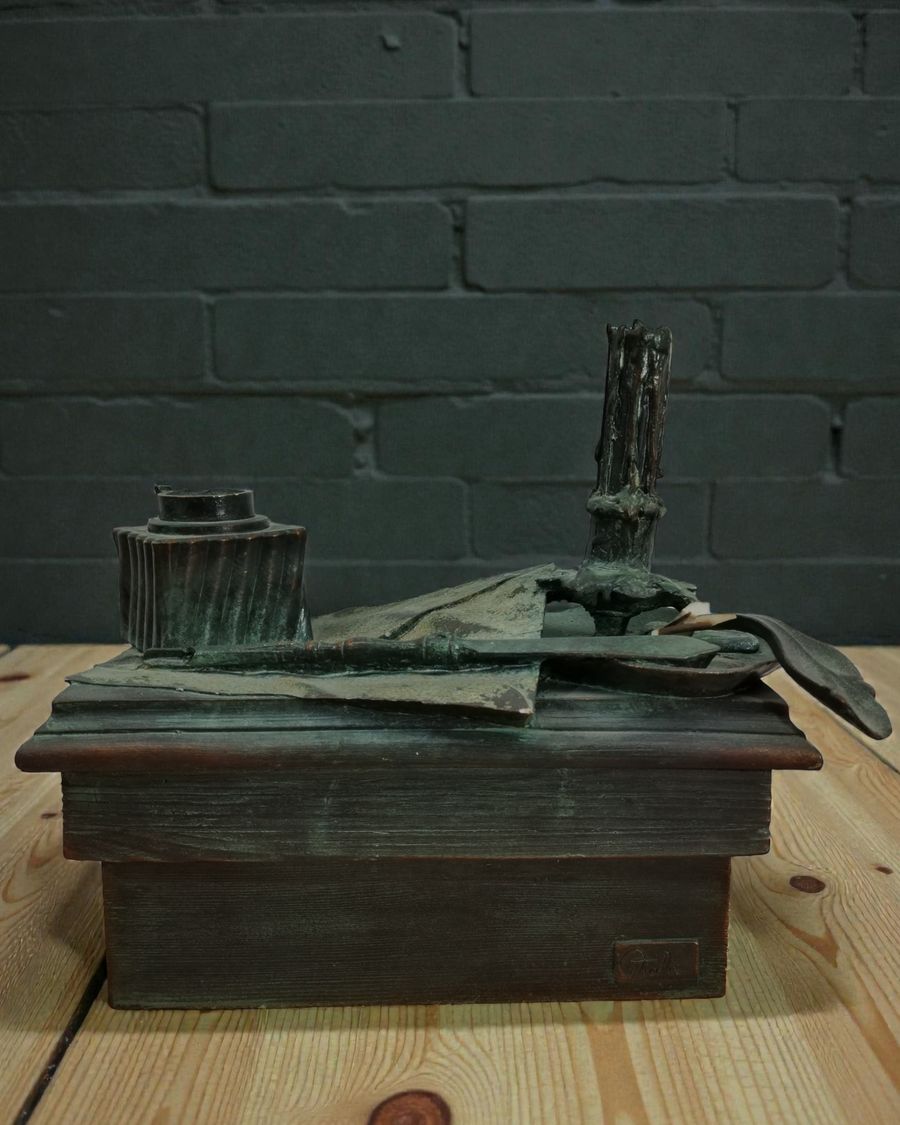 Escultura "Lección de Historia" de Attala - imagen 1