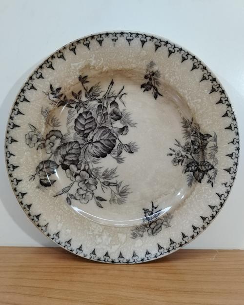 Plato Antiguo Sarreguemines Modelo Flore