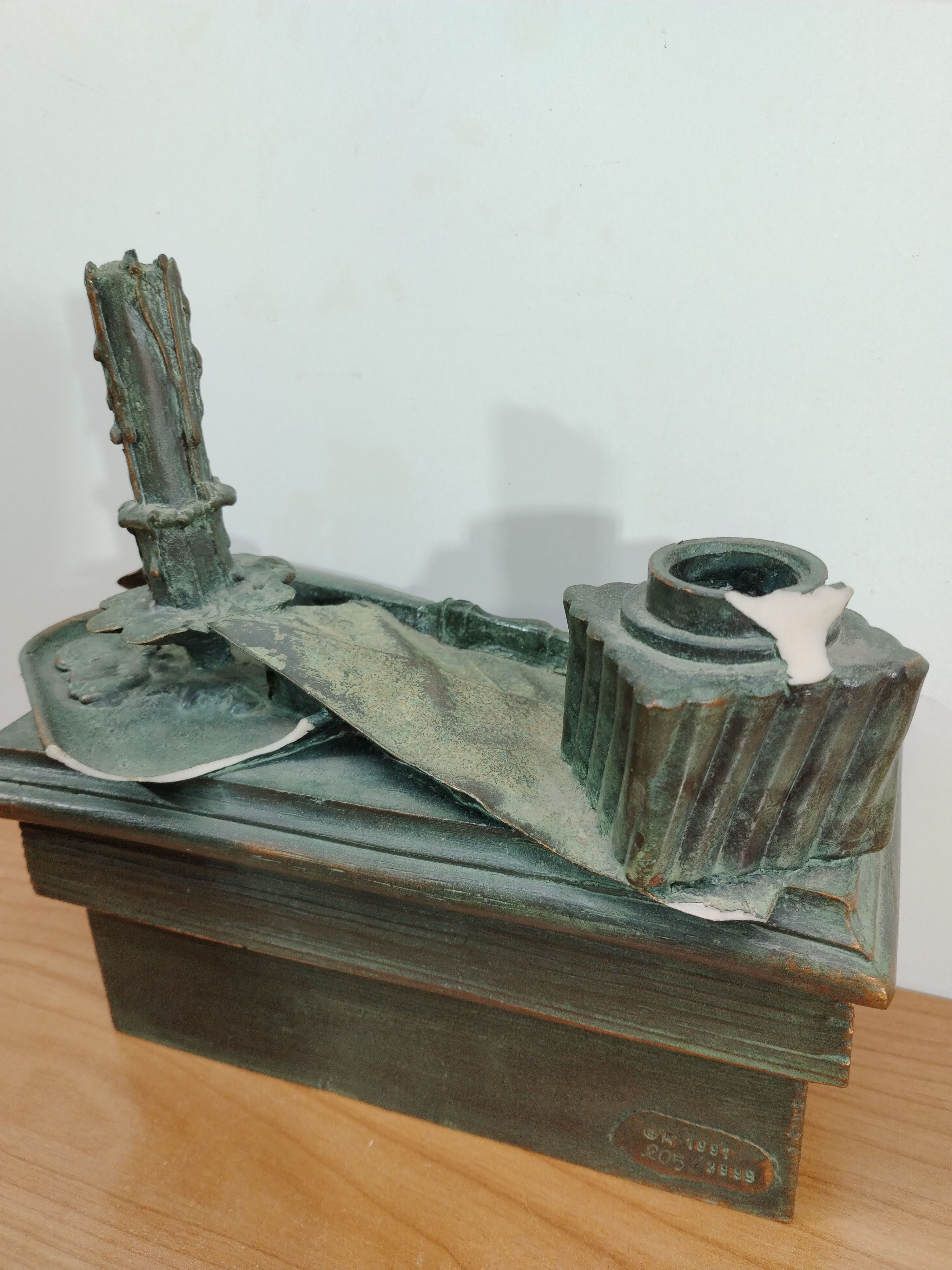 Escultura "Lección de Historia" de Attala - miniatura 5
