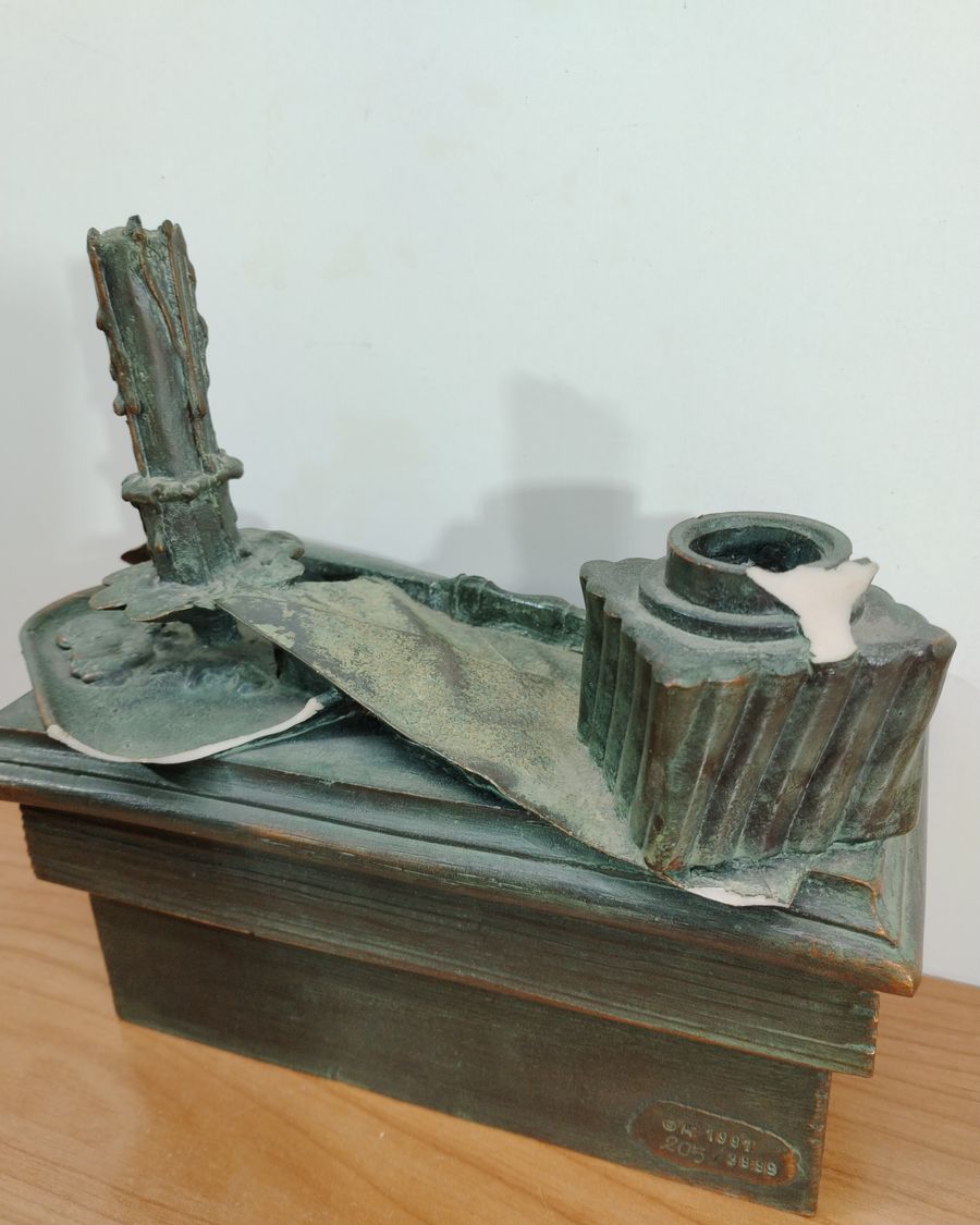 Escultura "Lección de Historia" de Attala - imagen 5