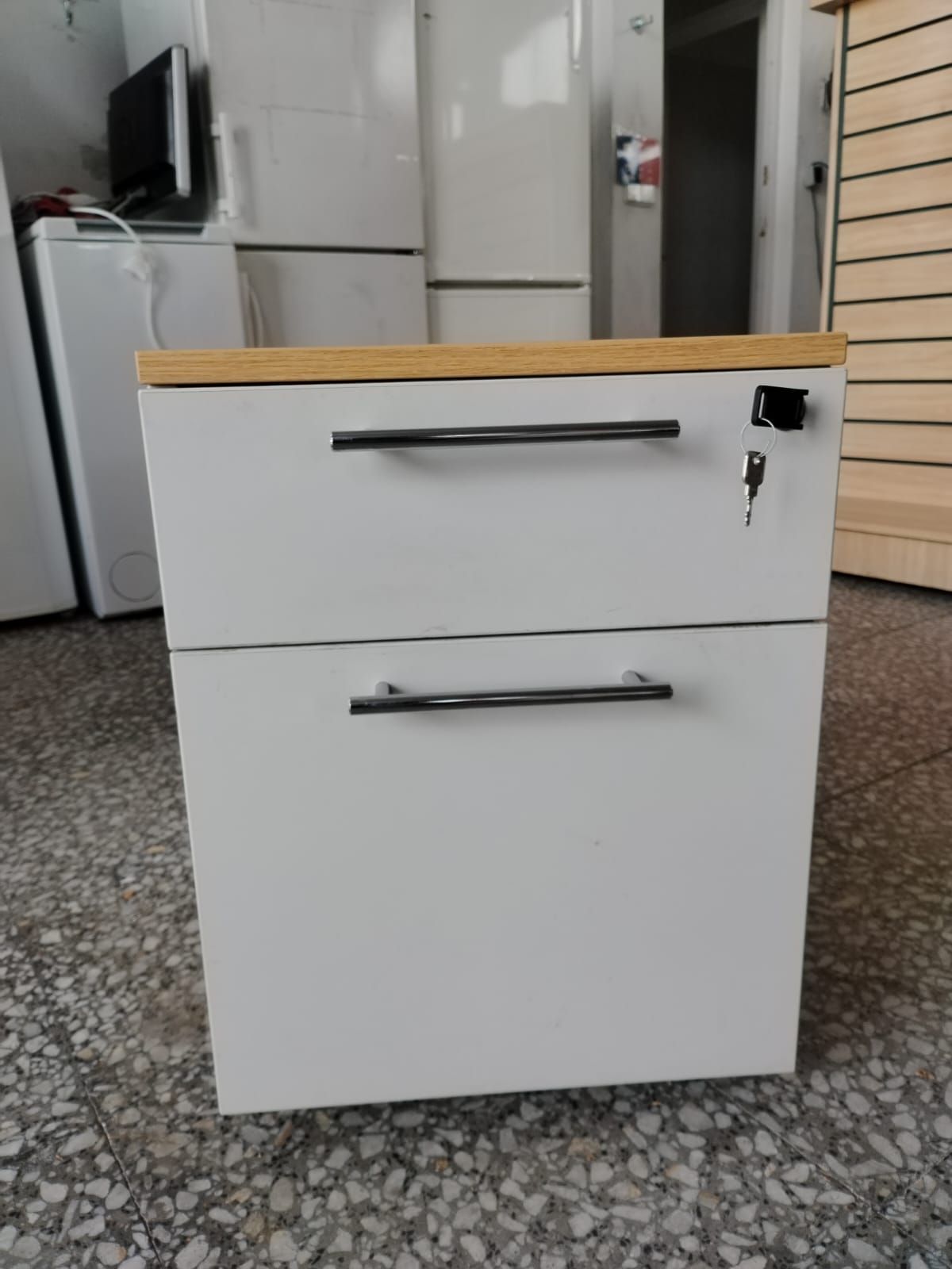 Archivador móvil de oficina con cajón superior con llave - miniatura 7