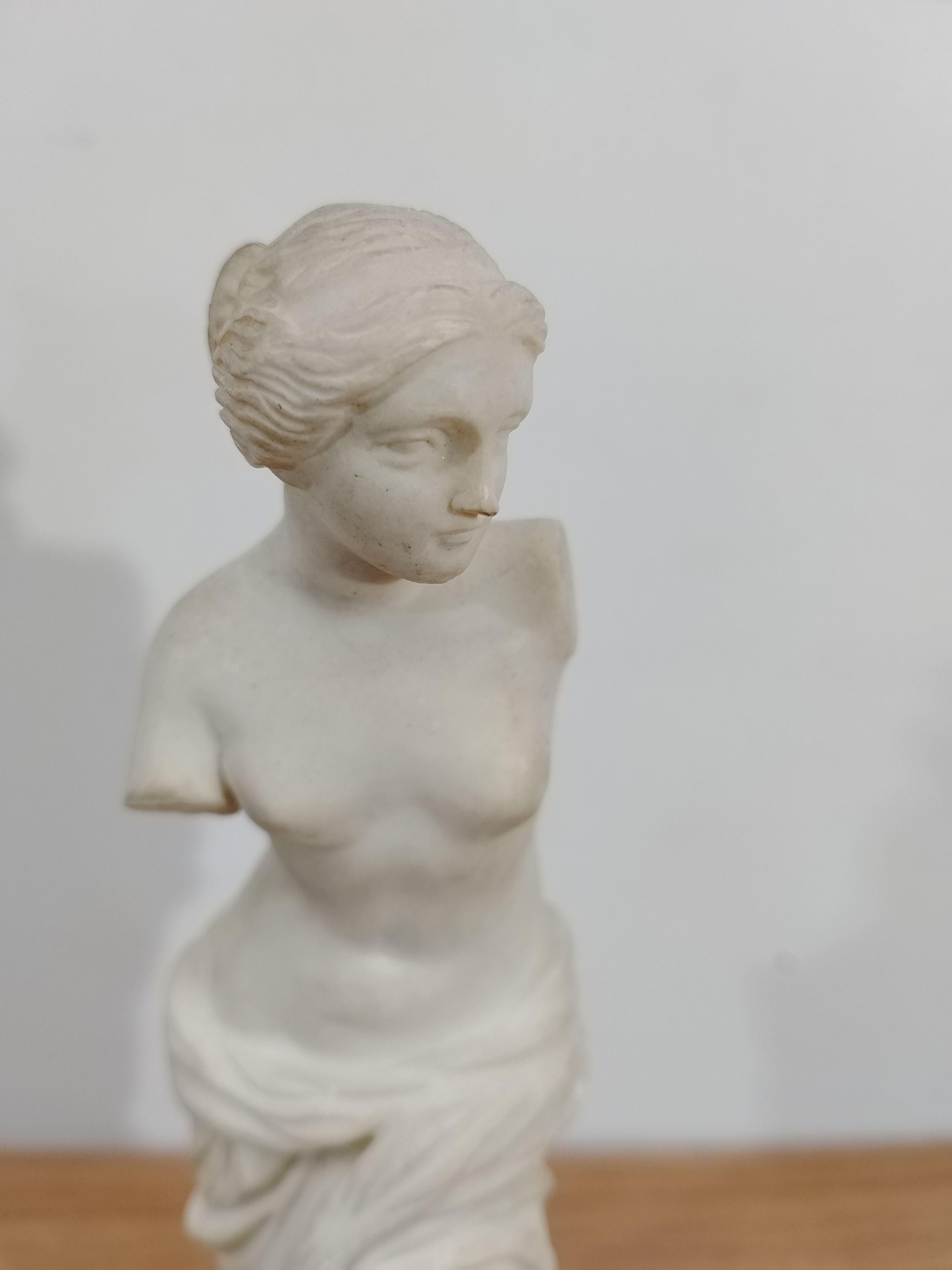 Escultura Venus de Milo - miniatura 5