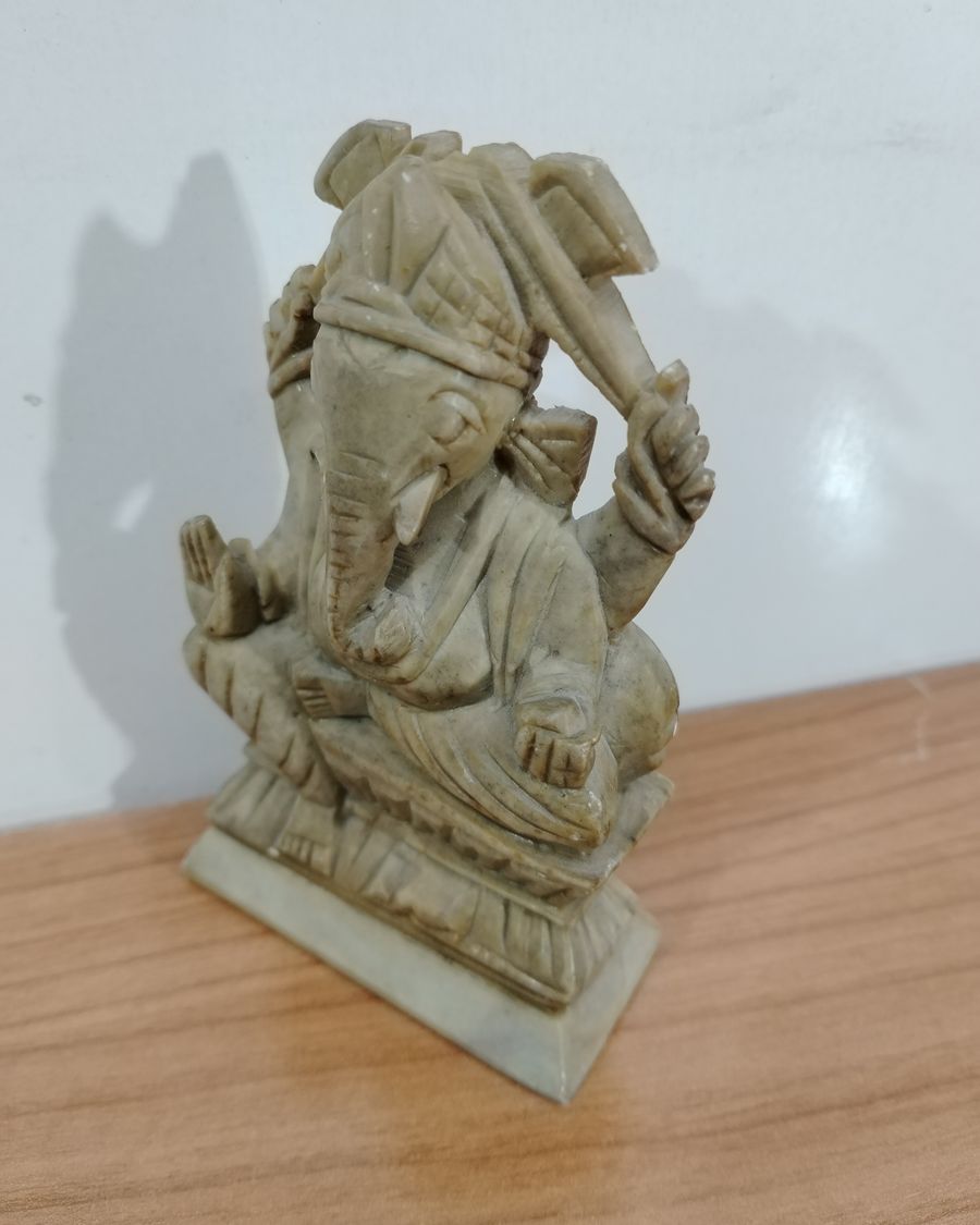Estatua de Ganesha en Piedra Tallada - imagen 5