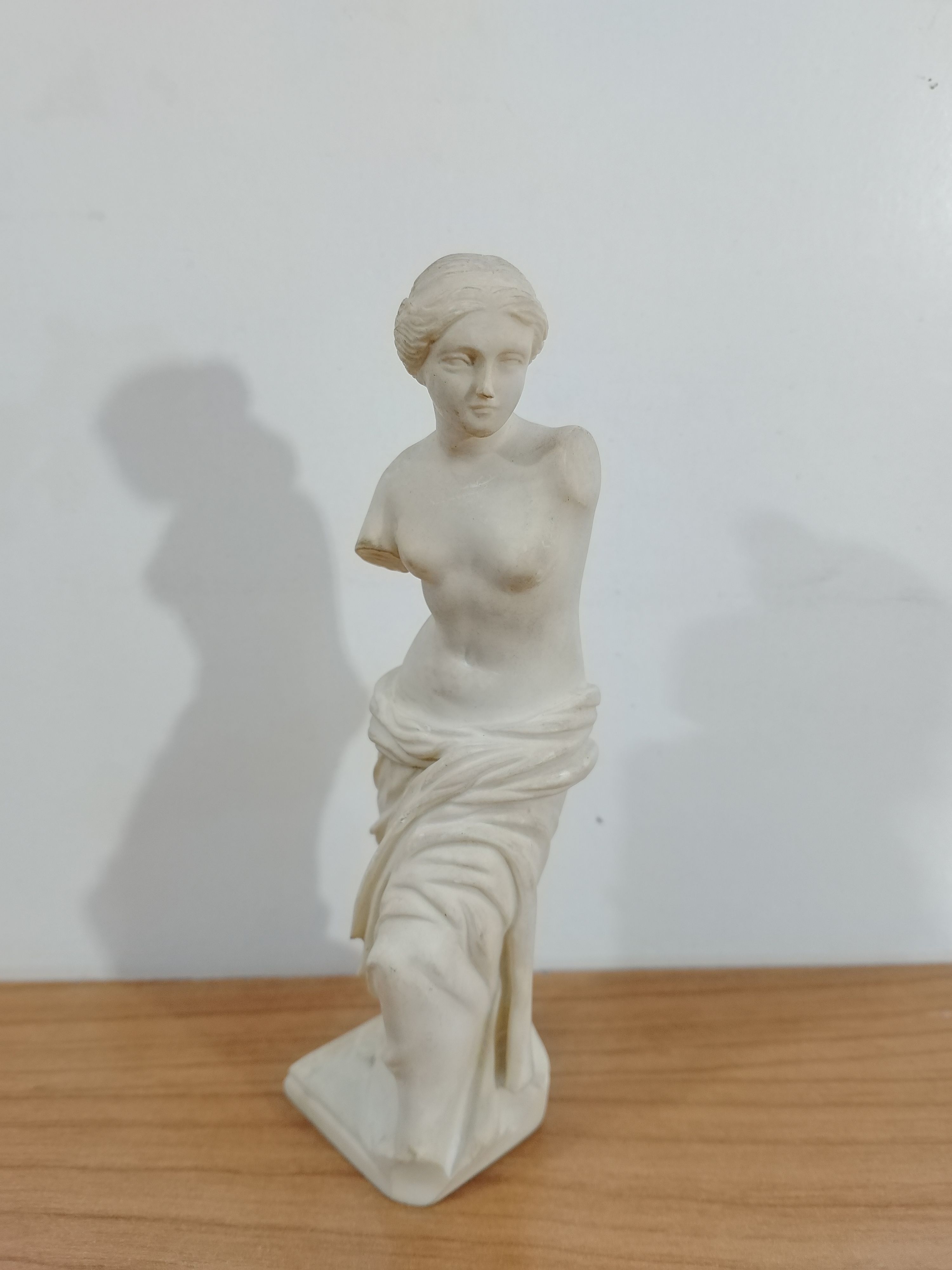 Escultura Venus de Milo - miniatura 2