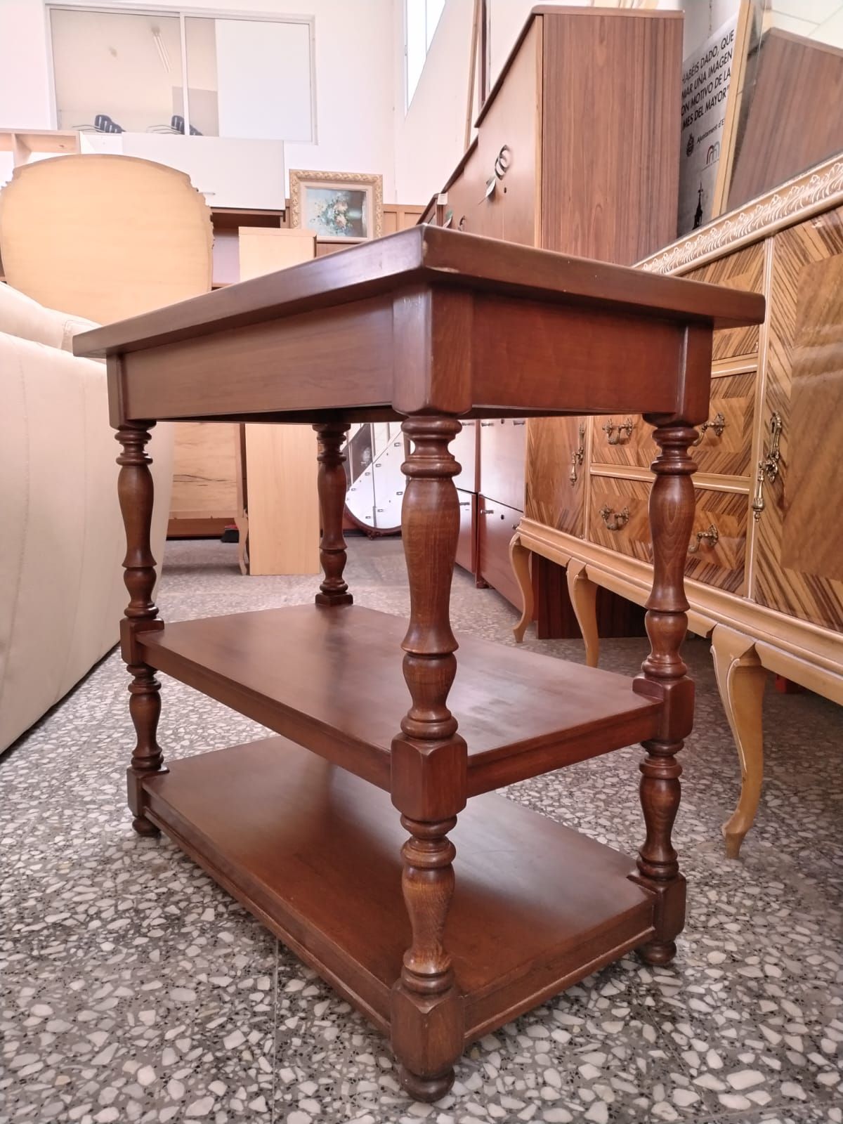 Mesa de tv de estilo clásico - miniatura 4