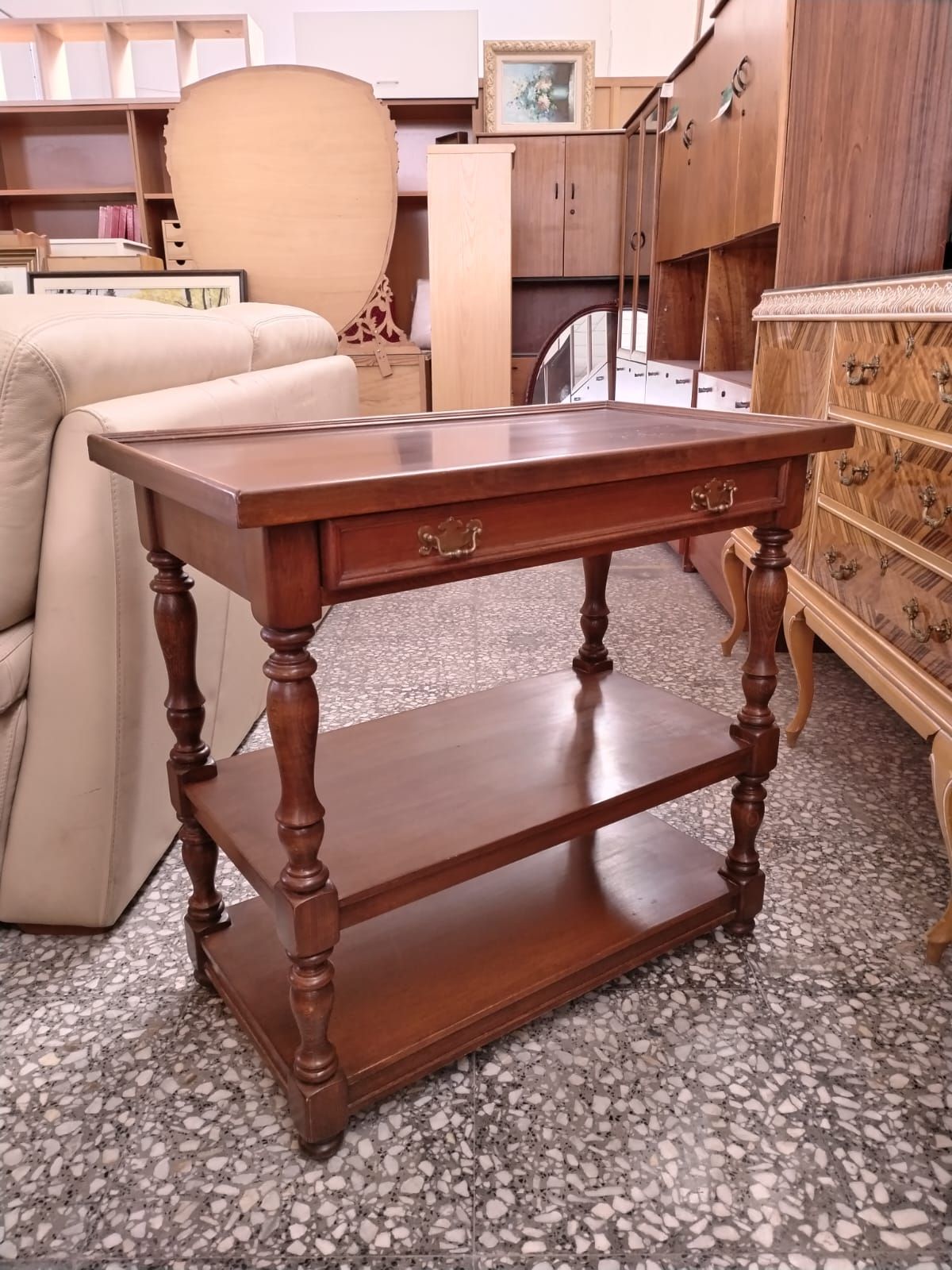 Mesa de tv de estilo clásico - miniatura 5