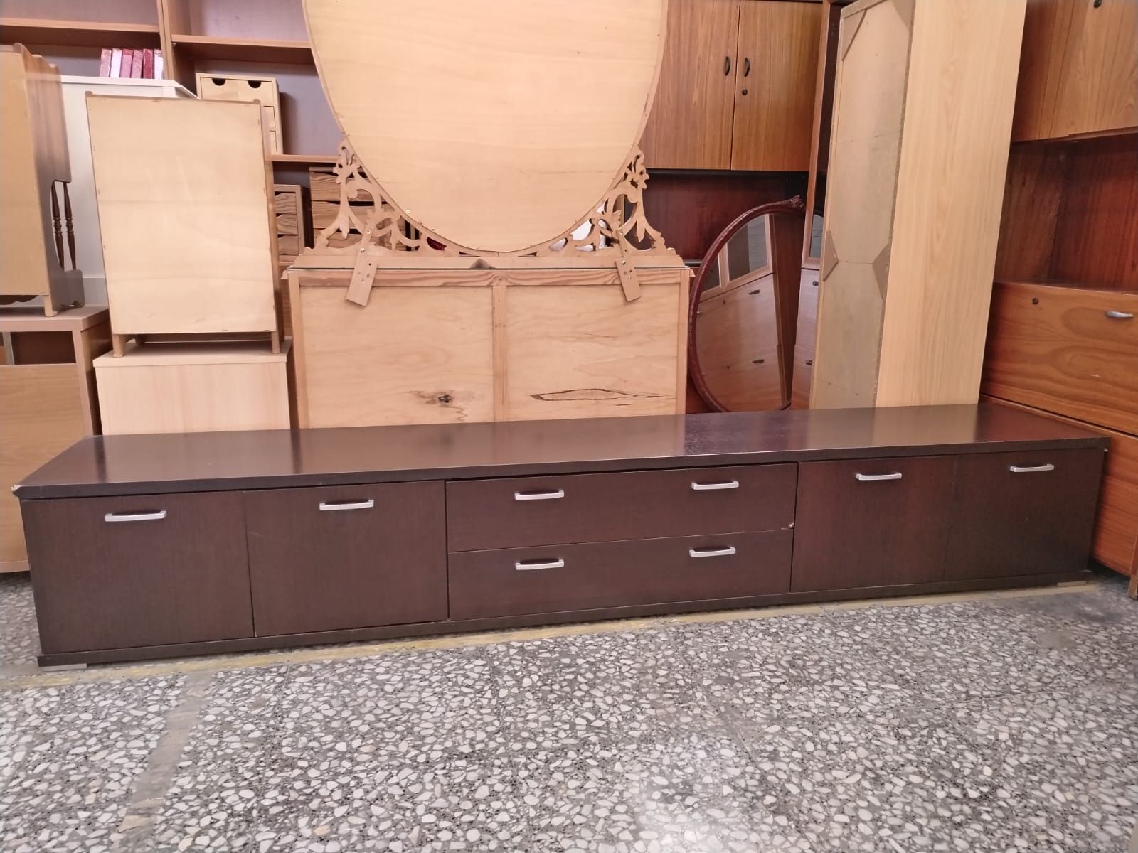 Mueble bajo de tv - miniatura 5