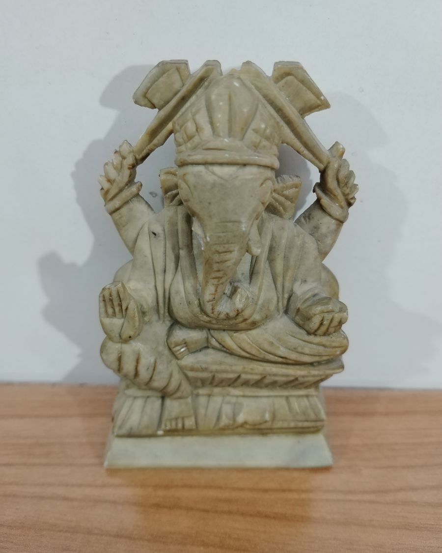 Estatua de Ganesha en Piedra Tallada - imagen 2