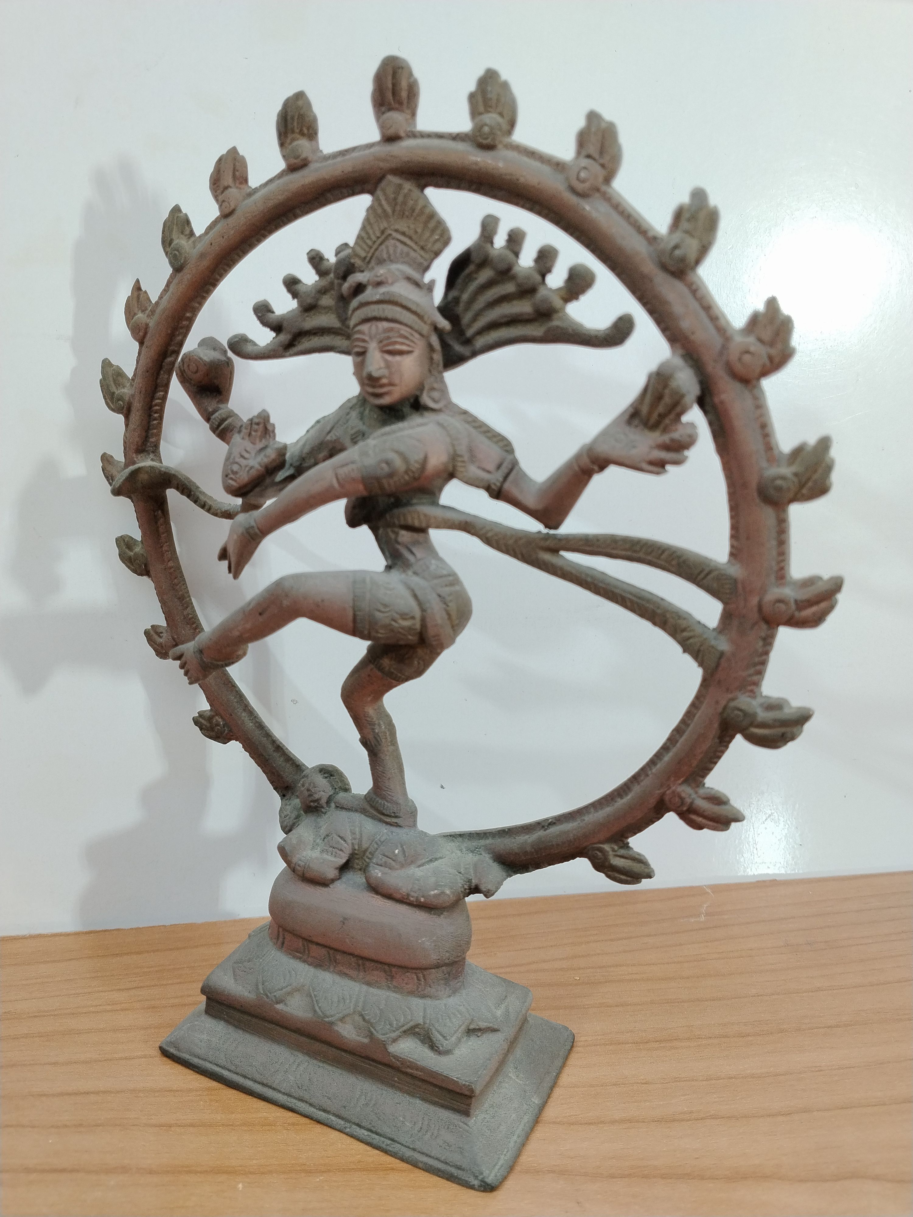 Escultura de Shiva Nataraja - miniatura 3